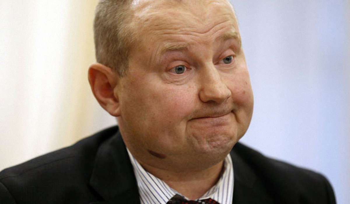 Затриманий на хабарі суддя Чаус зник після офіційної відпустки