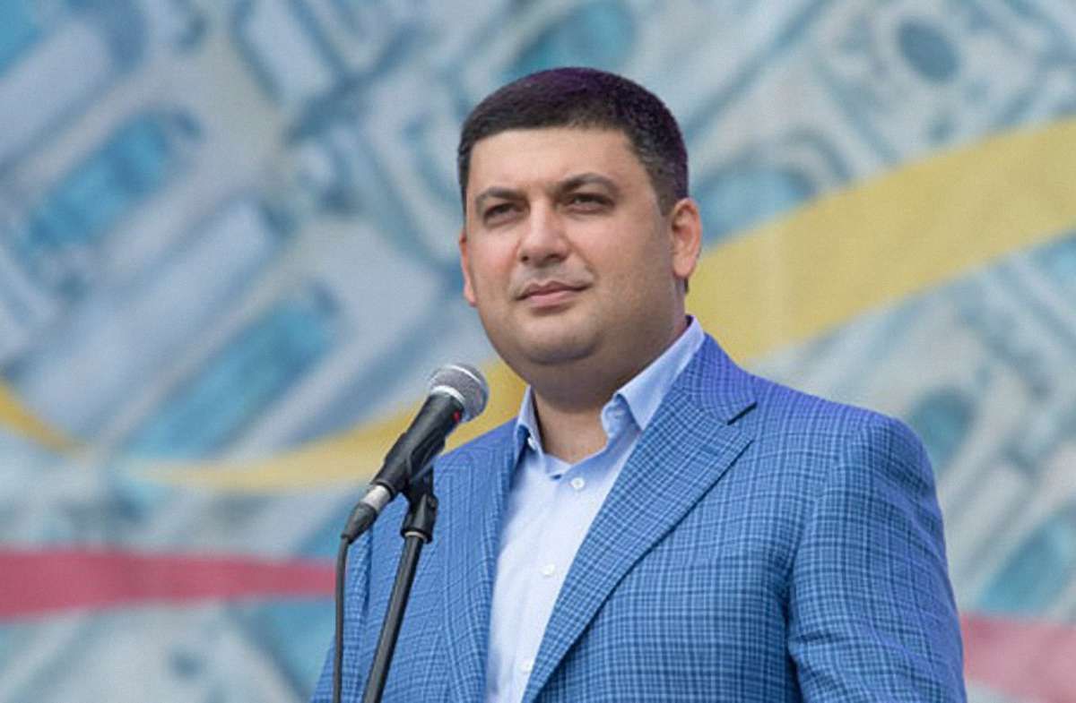 Володимир Гройсман пояснив, чому не варто непокоїтися зниженням курсу гривні