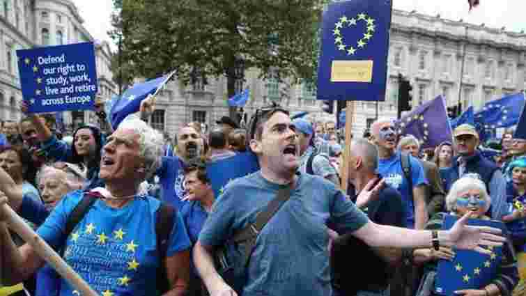 У Великобританії відбулися багатотисячні демонстрації проти виходу з ЄС