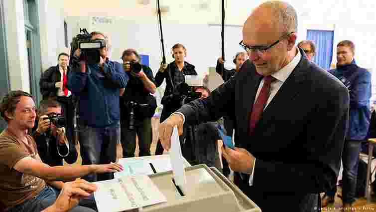 У Німеччині проросійська права партія обійшла ХДС на виборах в окрузі Ангели Меркель
