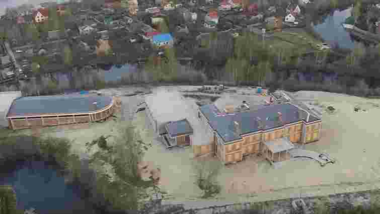 Депутат показав, як виглядає новий маєток сім'ї Льовочкіна