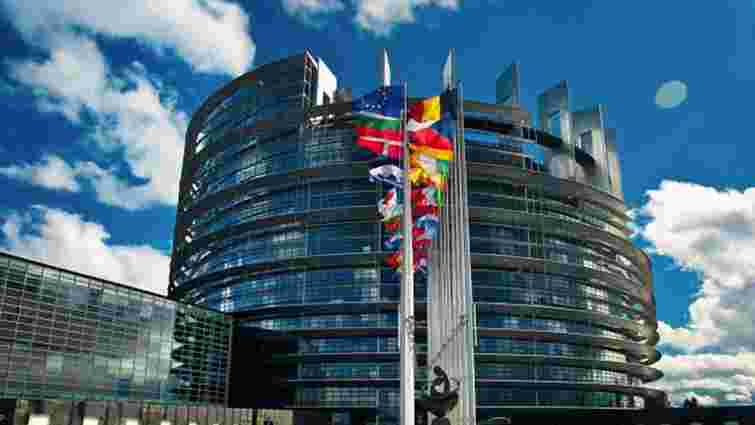 Європарламент попередньо підтримав безвізовий режим з Україною