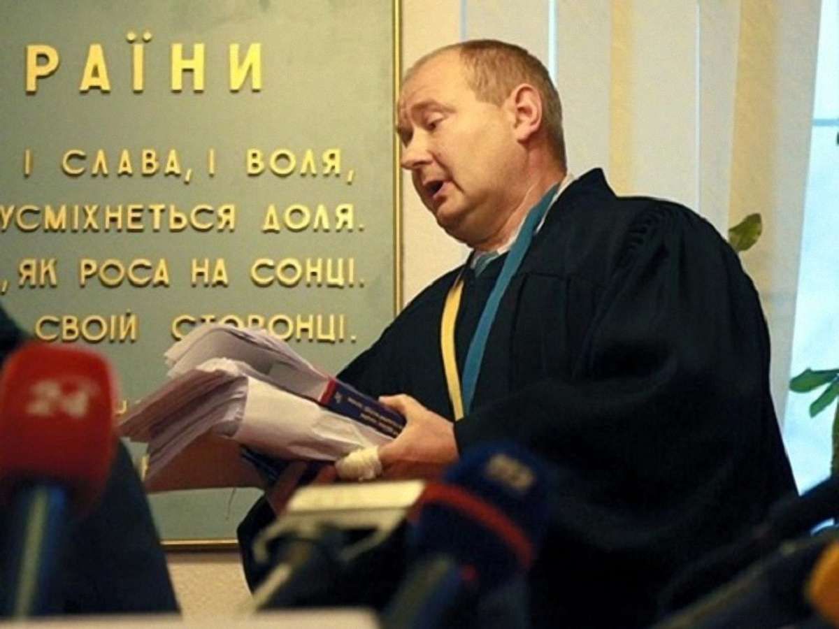 Холодницький заявив про втечу судді Чауса в окупований Крим