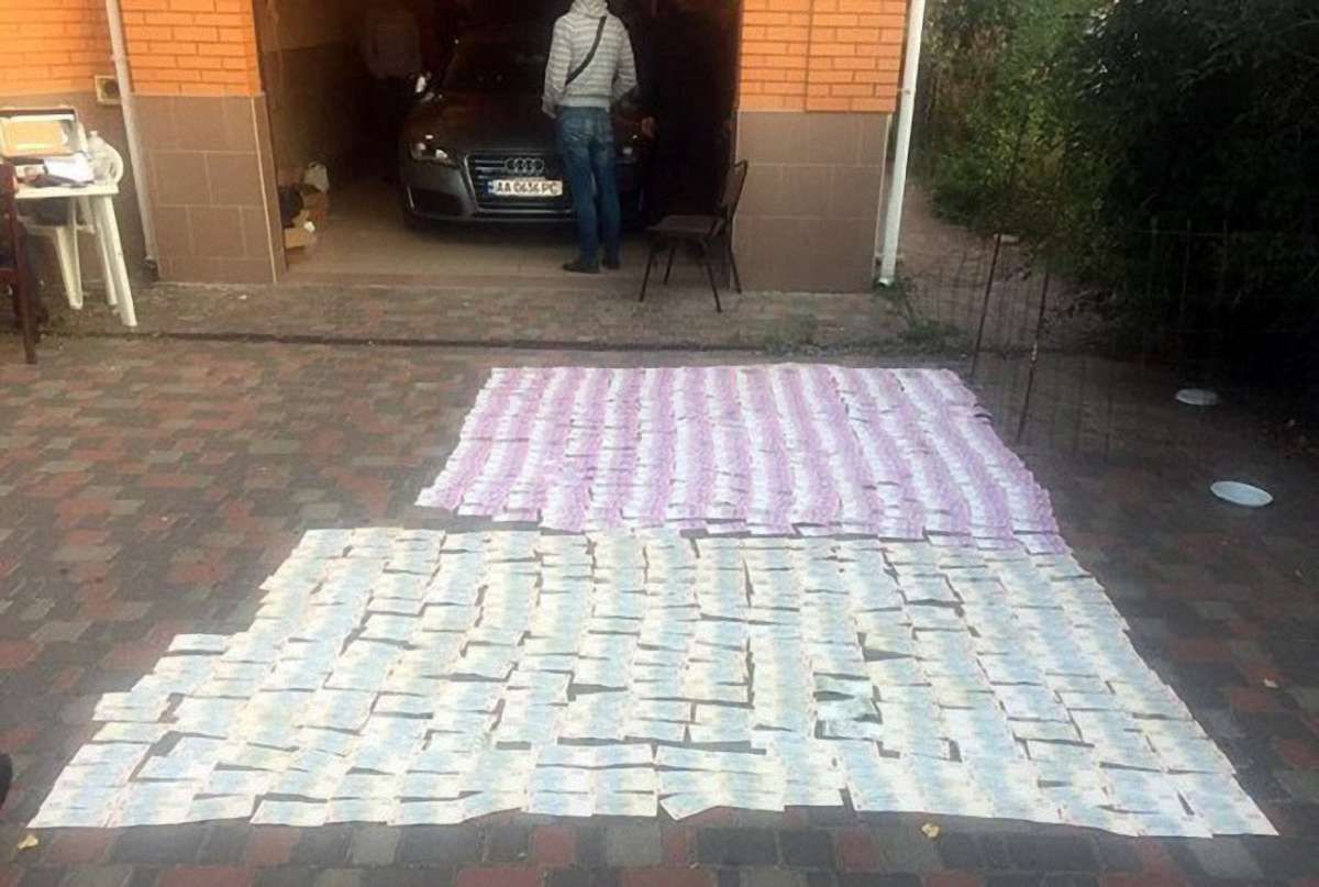 Поліцейські ліквідували наркобанду, яка заробляла ₴4 млн щомісяця