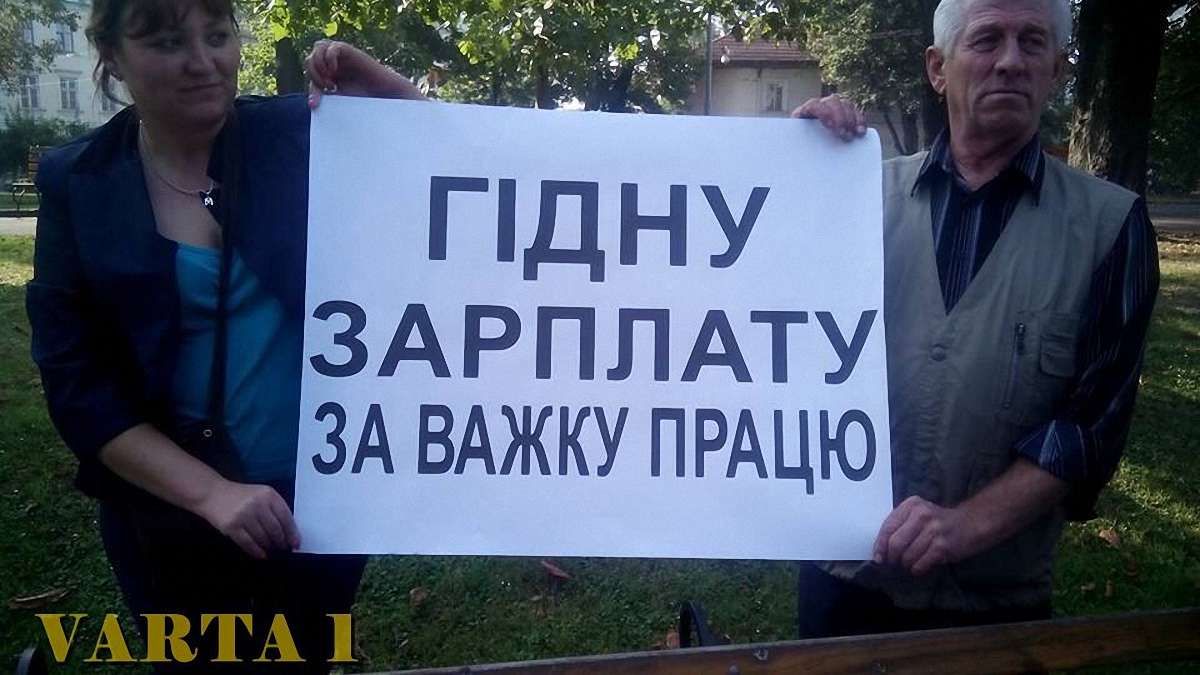 Львівським медикам «швидкої» обіцяють протягом місяця виплатити борги із зарплати