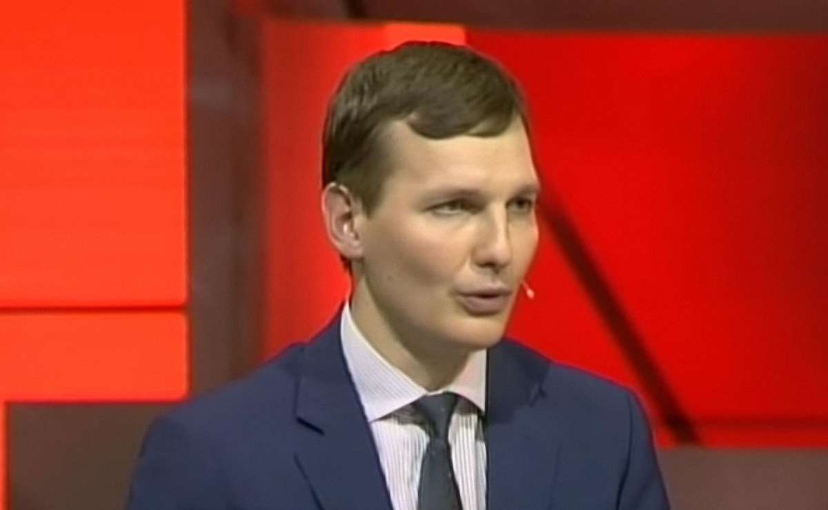 Заступник Луценка анонсував зняття недоторканості з підслідчих депутатів