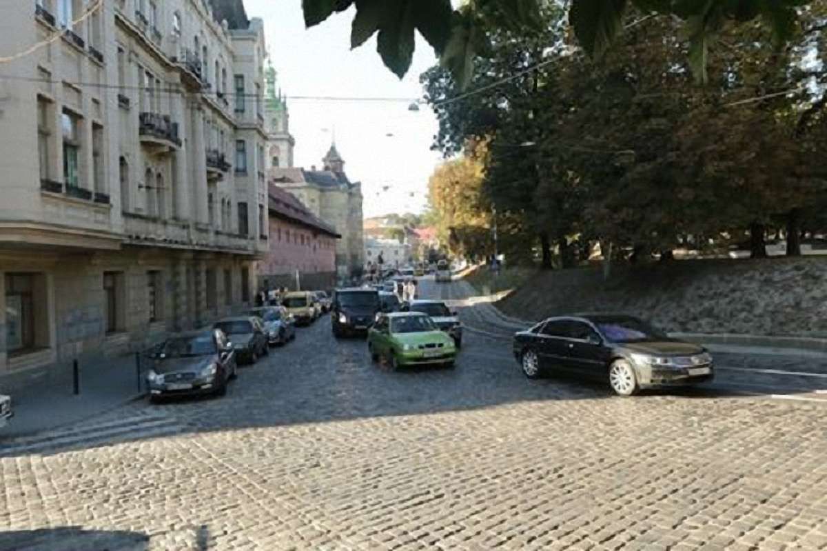 На вул. Підвальній у Львові змінять схему руху транспорту