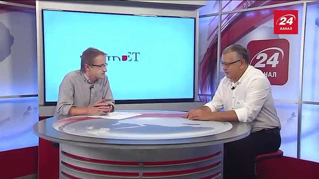 Анатолій Гриценко про торгівлю зброєю, «порохоботів» і Савченко