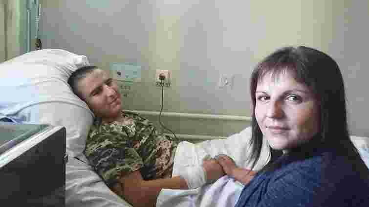 Українські лікарі зупинили серце військового на 23 хв, щоб врятувати йому життя