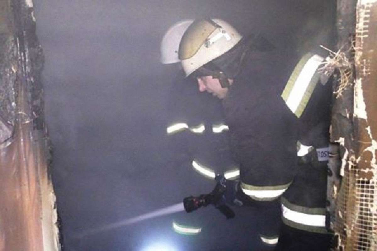 Через пожежу у багатоповерхівці на Пасічній у Львові евакуювали її мешканців