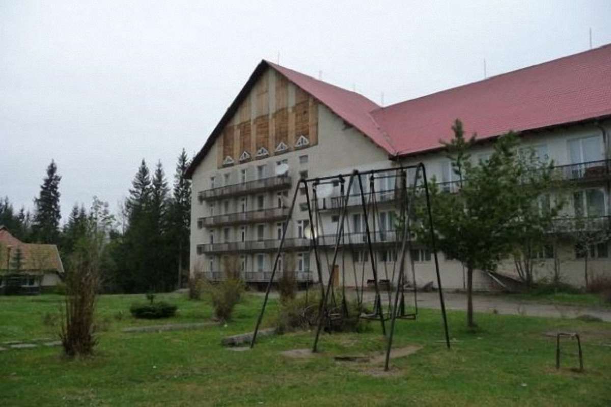 Івано-Франківська облрада виграла суд про націоналізацію пансіонату «Роснефти»