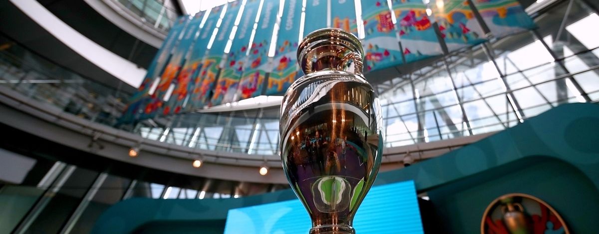 Новий президент УЄФА презентував логотип Євро-2020