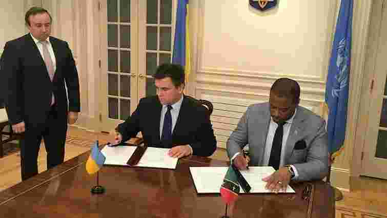 Україна підписала угоду про безвізовий режим з островами Сент-Кіттс і Невіс