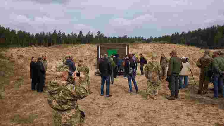 На Житомирщині провели випробування нових боєприпасів для стрілецької зброї