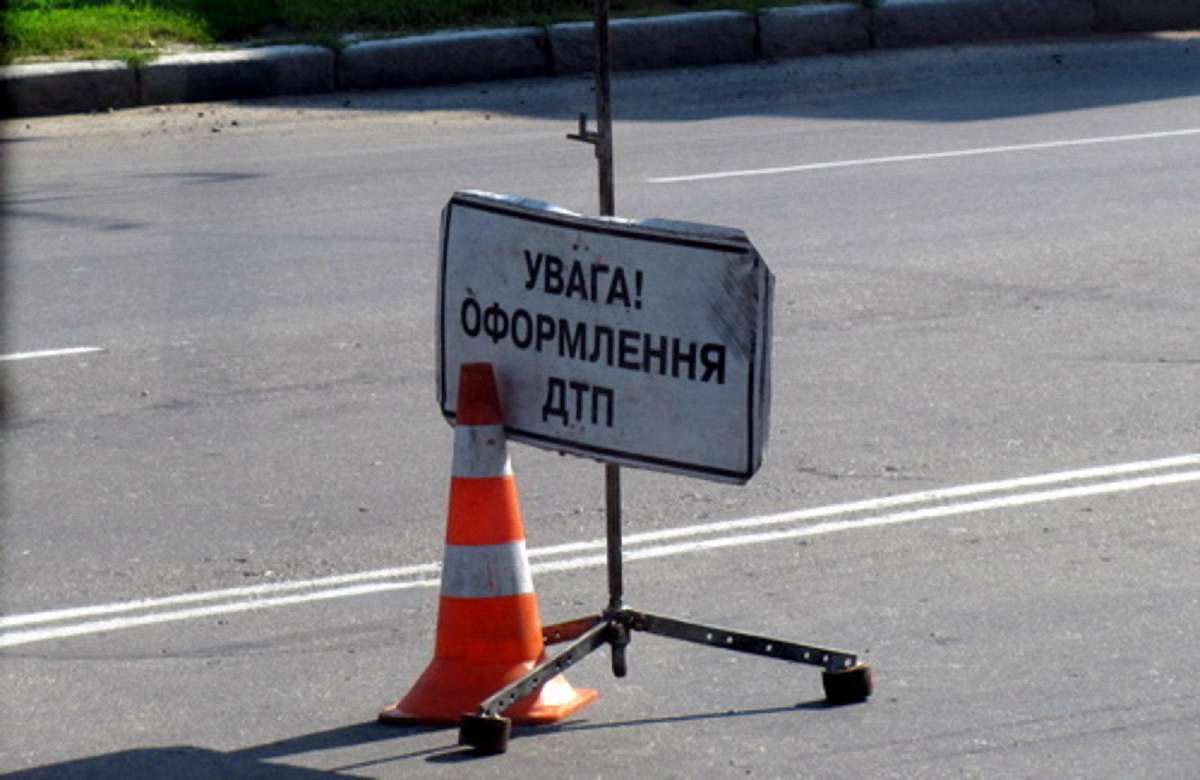 На Львівщині 69-річний пішохід помер у лікарні після ДТП 