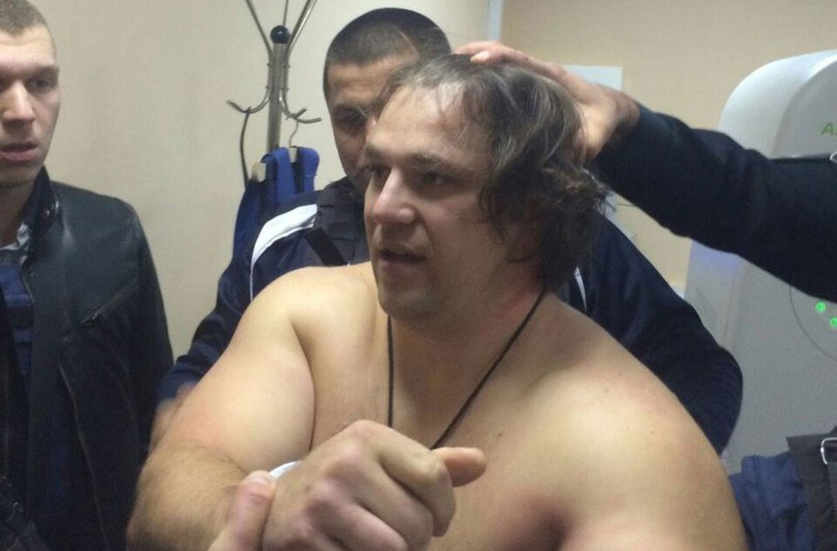 Підозрюваного у вбивстві поліцейських в Дніпрі затримали у лікарні з пораненням