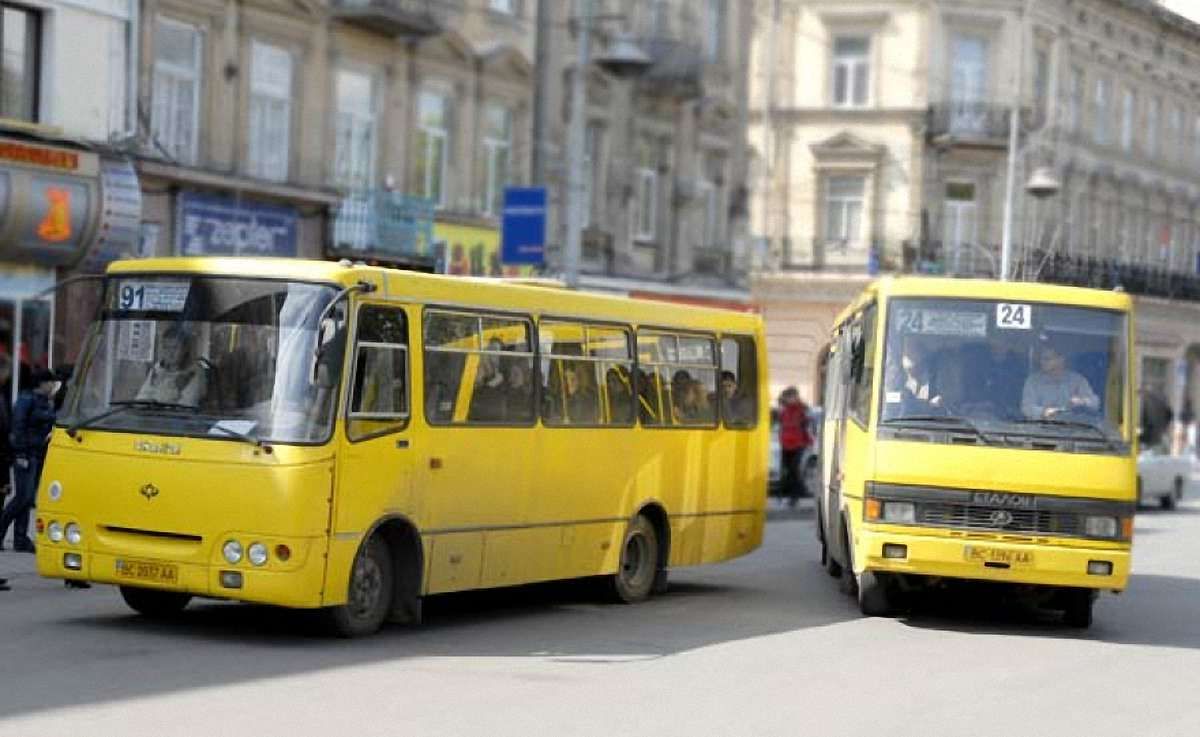Уряд внесе законопроект про монетизацію пільг на проїзд у транспорті