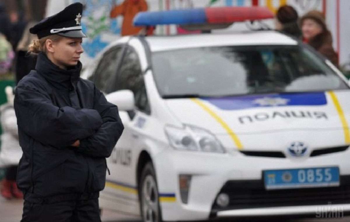 МВС закупило для поліцейських партію електрошокерів