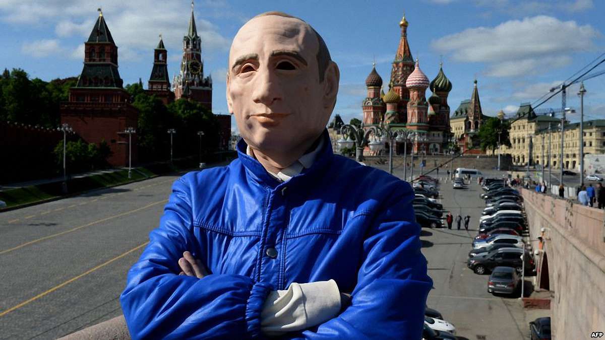 У Москві затримали активіста, який попросив притулок в Україні