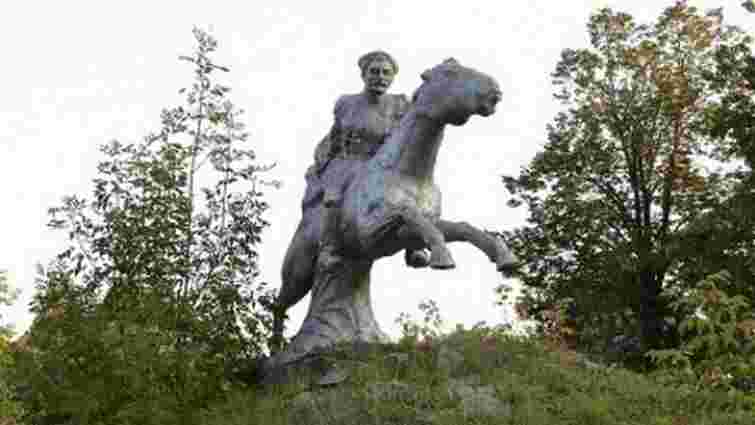 У Волновасі демонтували пам'ятник Чапаєву