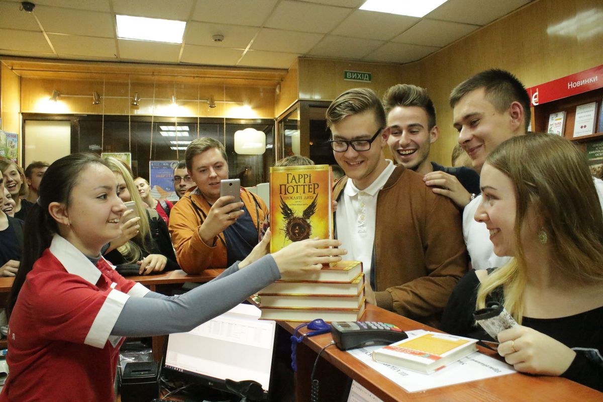 «Ми чекали дев’ять років! Чому ж так важко чекати ці 20 хвилин»