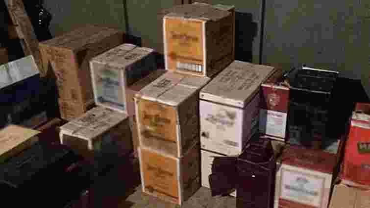 В Одесі поліція конфіскувала фальсифікований елітний алкоголь на ₴1 млн