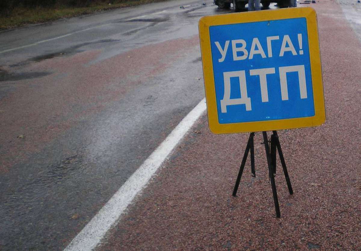 На Львівщині назвали сім найбільш аварійних ділянок доріг державного значення