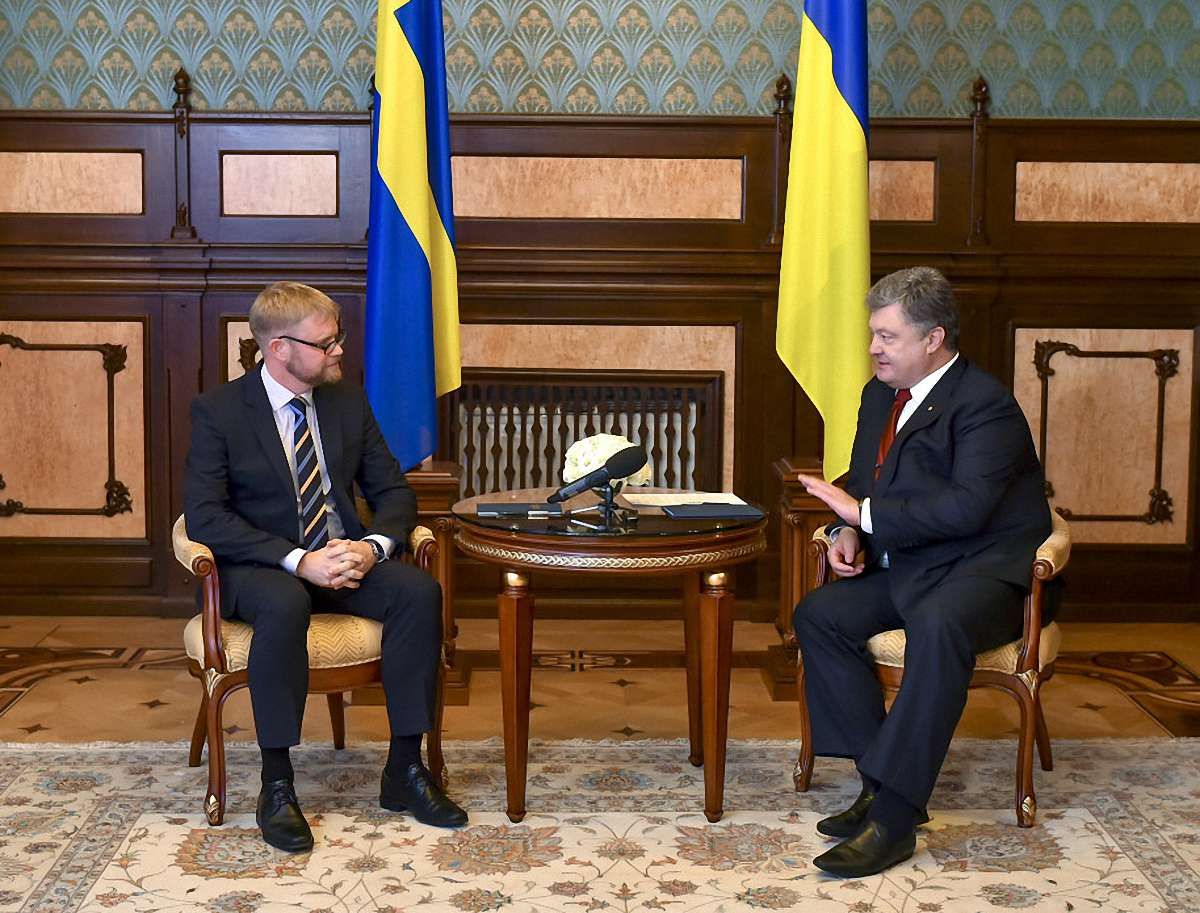 Президент прийняв вірчі грамоти у чотирьох послів
