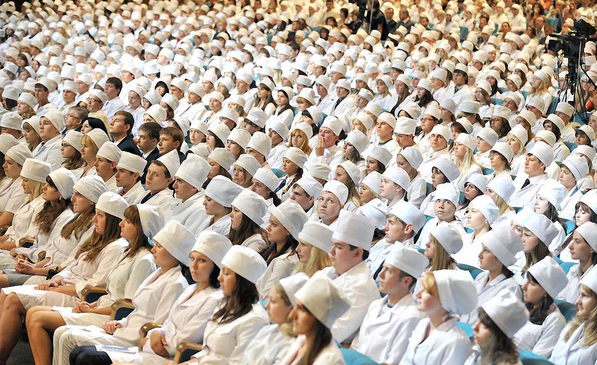 Студентів медичних ВНЗ зараховуватимуть на бюджет після згоди працювати в селах