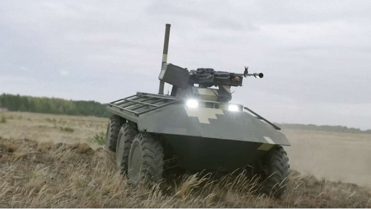 В Україні випустили перший безпілотний БТР