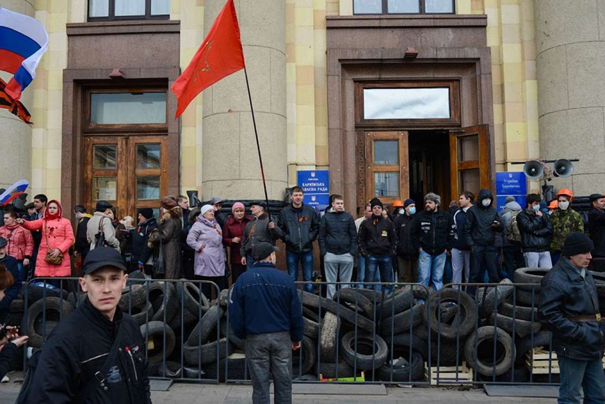 Підозрюваний в організації захоплення Харківської ОДА вийшов під заставу