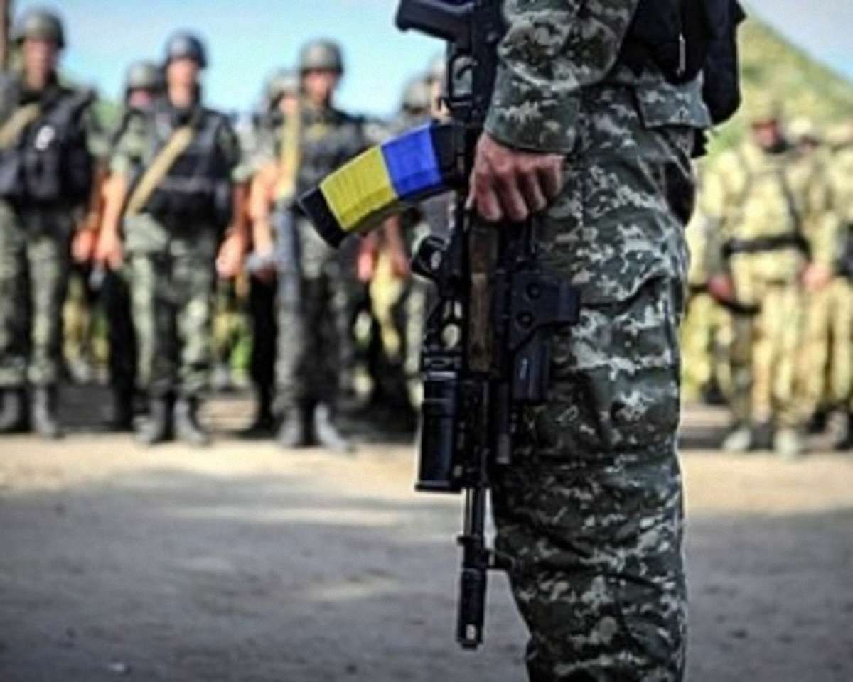 Після демобілізації в зоні АТО не буде жодного строковика, – Полторак