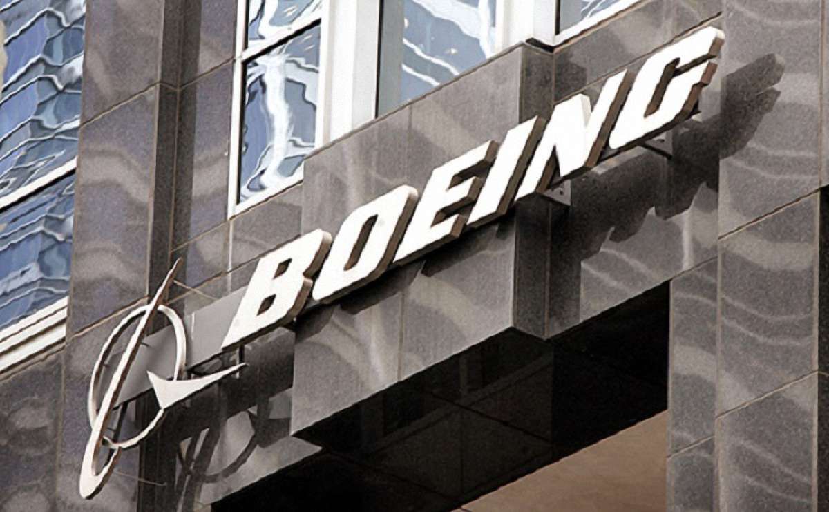 «Boeing» планує відкрити у Херсоні запасний аеродром для вантажних літаків