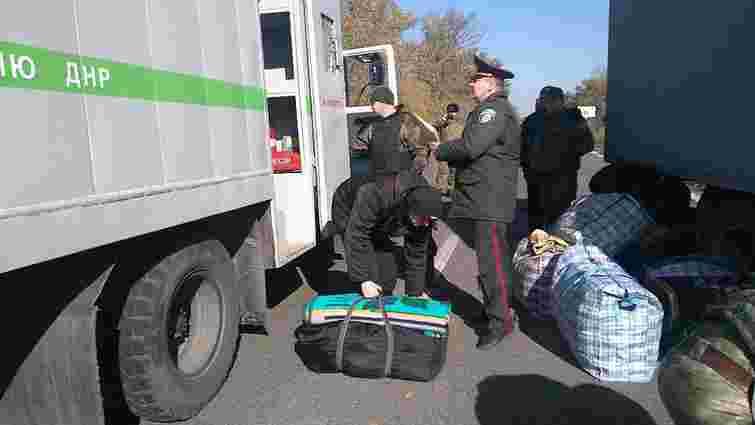 Бойовики передали Україні 23 в’язнів