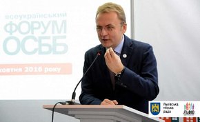 В усіх будинках Львова мають бути створені ОСББ, – Садовий