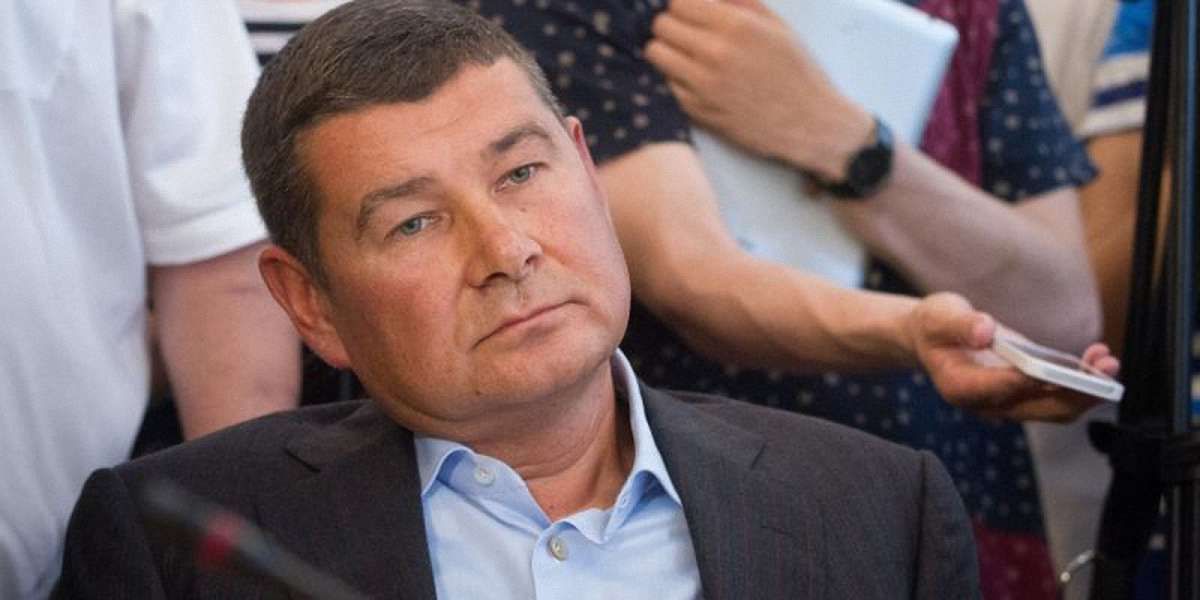 НАБУ вилучила $600 тис. із сейфу довіреної особи Олександра Онищенка