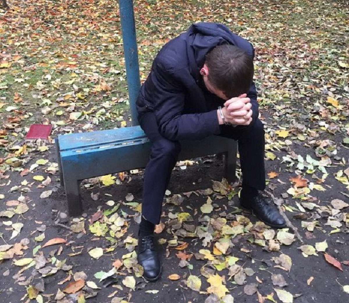 В Івано-Франківську троє поліцейських вимагали у громадянина $1,5 тис. хабара