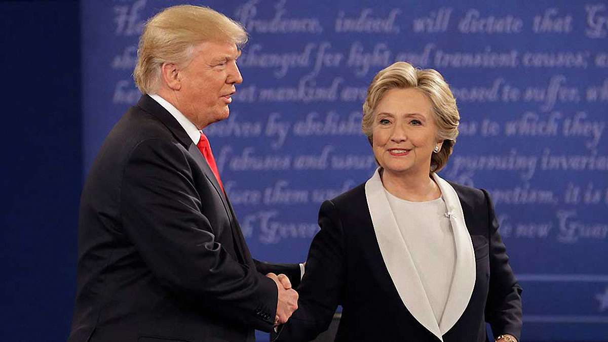 За результатами опитування у США Гілларі Клінтон на 12% випереджає Трампа