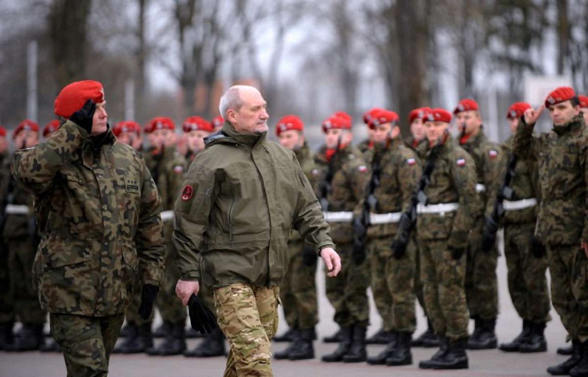 Уряд Польщі затвердив законопроект про створення військ територіальної оборони