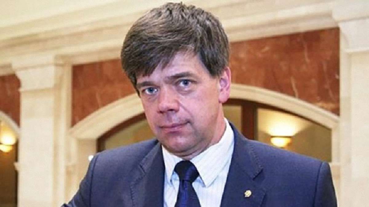 Адвокат нардепа Онищенка фігурує у справах про шпигунство і держзраду, – СБУ 