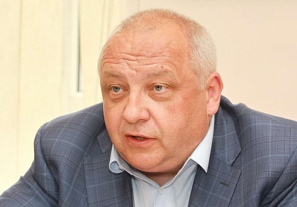 Голова фракції БПП відмовився пояснювати, за що сім’я купила квартиру та машину
