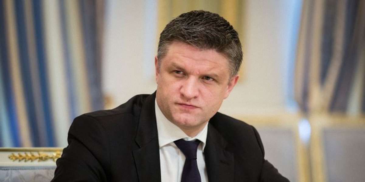 Заступник голови АП Дмитро Шимків задекларував три квартири і акції Microsoft