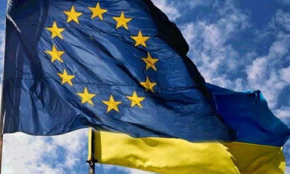 Нідерланди не припинили процес ратифікації асоціації Україна-ЄС, – Порошенко