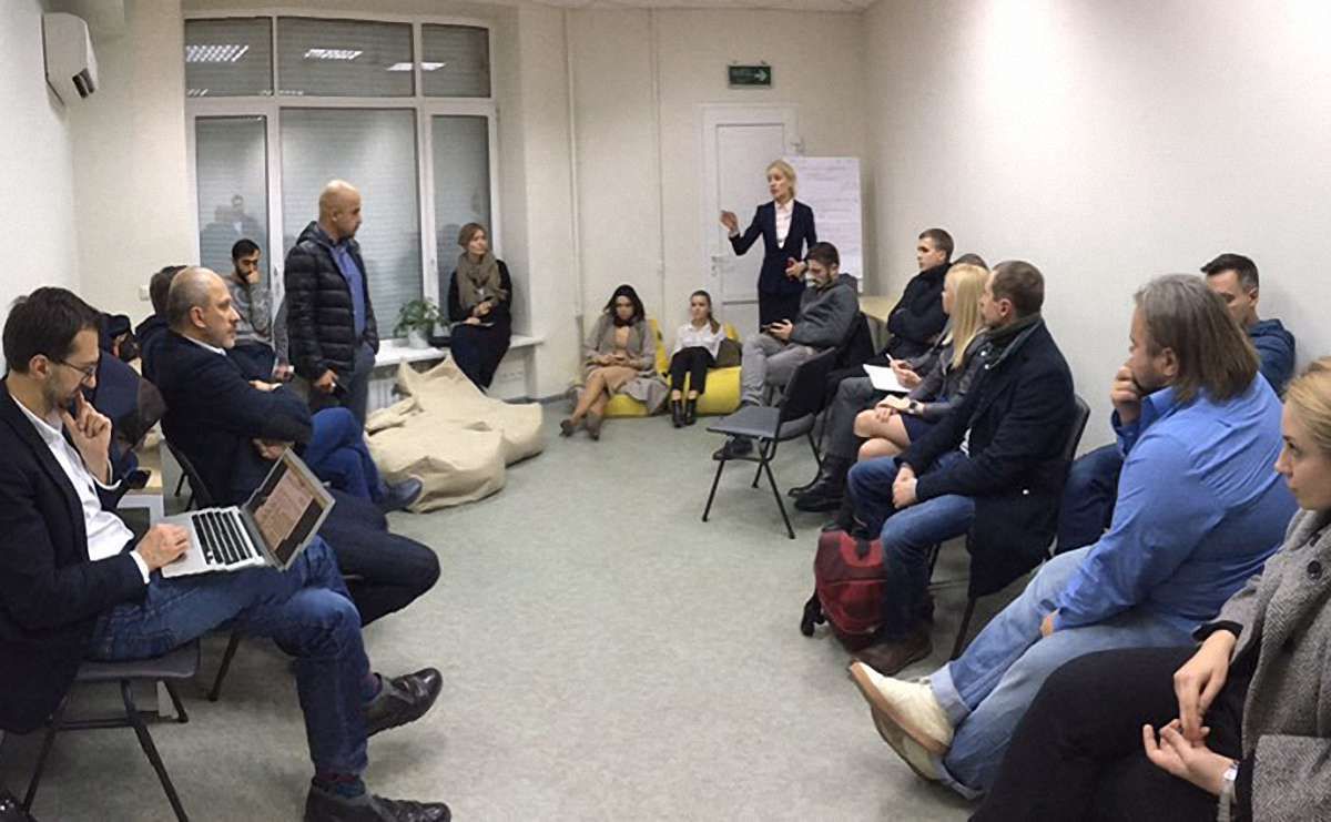 Журналісти та народні депутати вимагають не зривати реформу суспільного мовлення