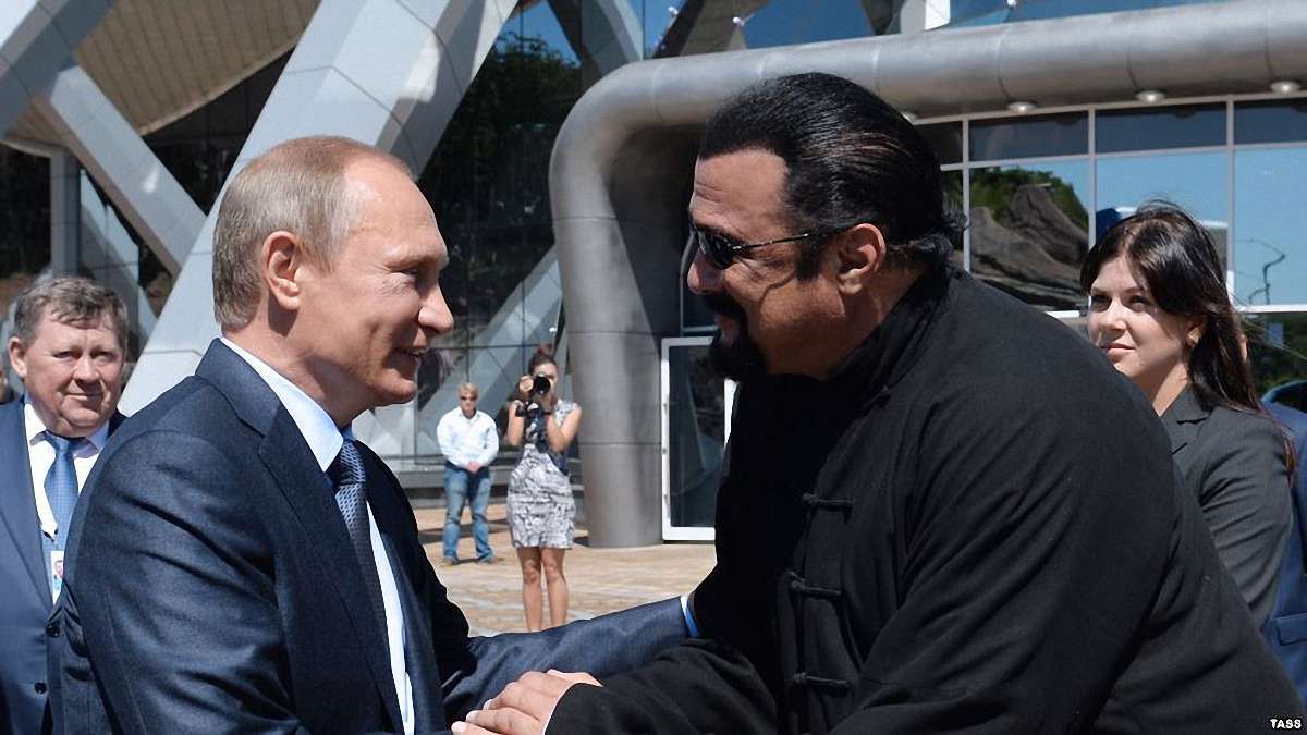 Голлівудський актор Стівен Сіґал отримав російське громадянство
