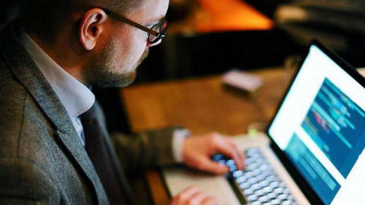 Верховна Рада зняла бар'єри для експорту послуг IT-фахівців і фрілансерів