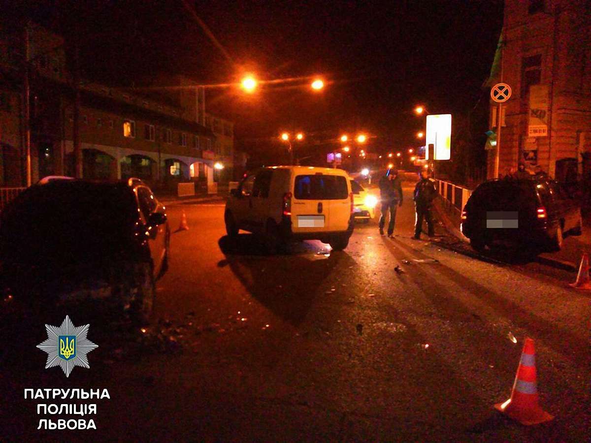 П’яний водій заїхав на місце оформлення ДТП у Львові