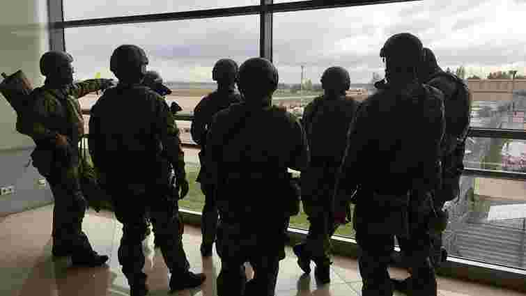 В аеропорту «Бориспіль» cпецназ провів навчання із затримання «російської мафії»