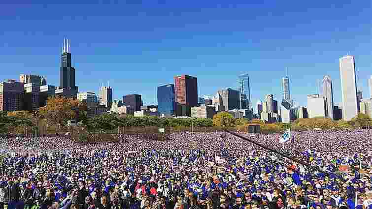 Близько 5 млн осіб відвідали чемпіонський парад бейсбольного клубу «Чикаго Кабс»