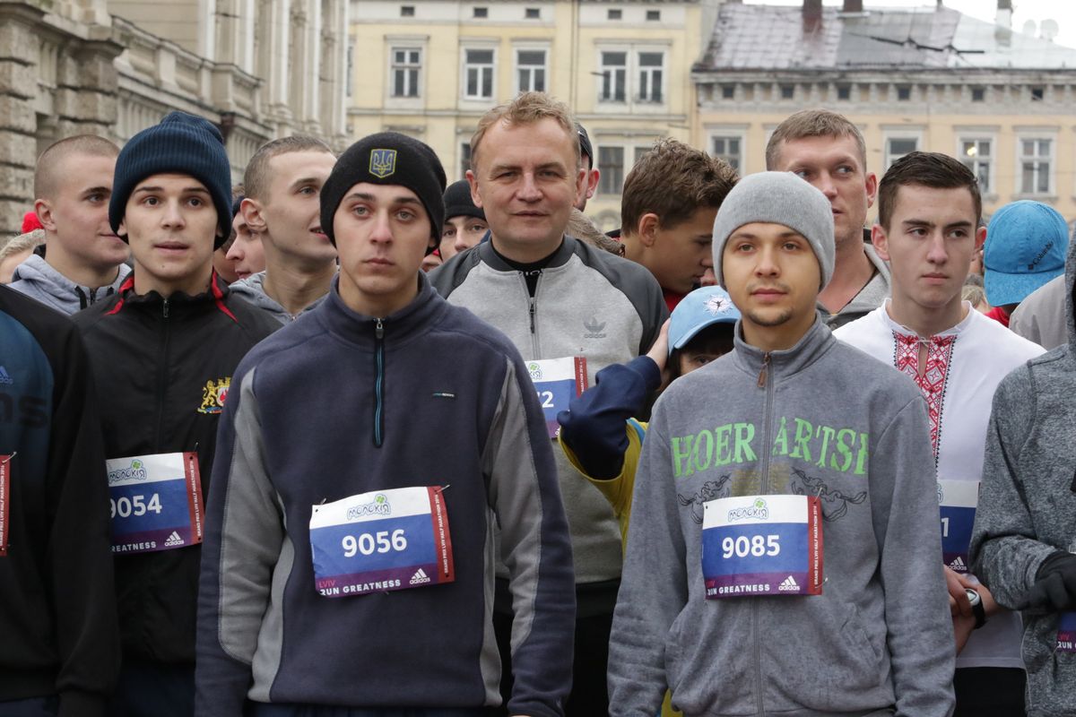 Андрій Садовий пробіг 2 кілометри на львівському півмарафоні
